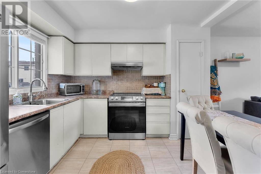Niagara Falls, ON L2H2X7,8141 COVENTRY RD #84