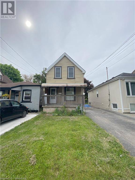 Hamilton, ON L8H4G6,37 FRASER Avenue