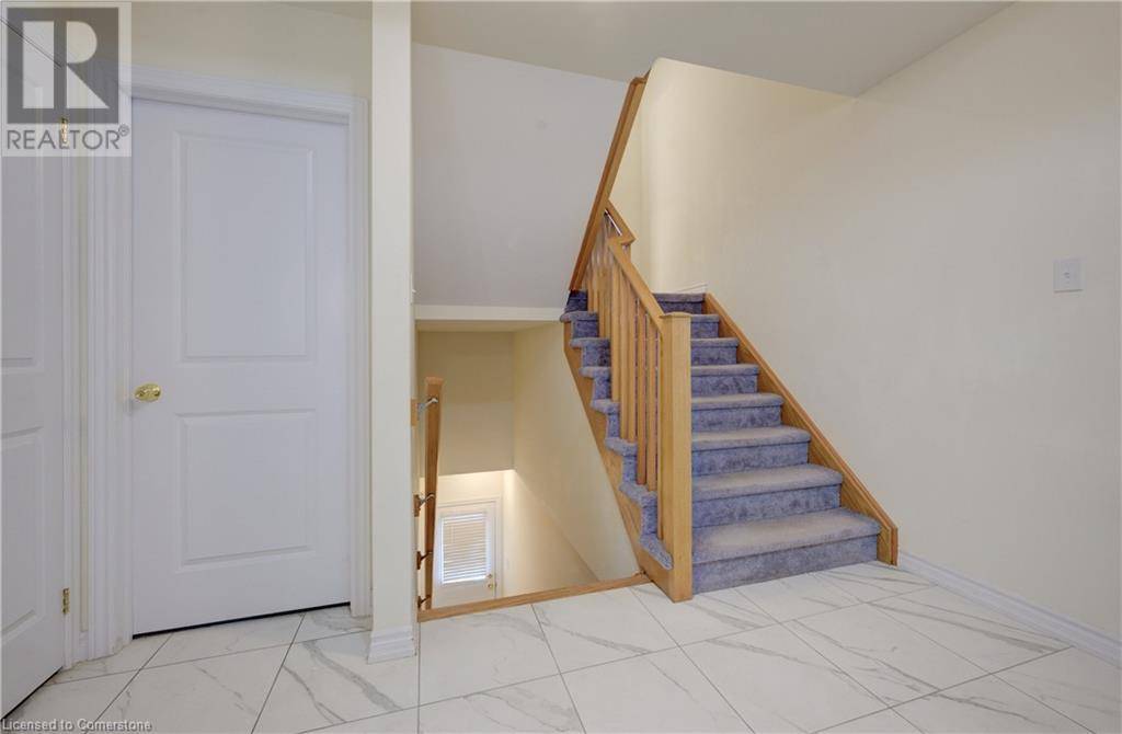 Kitchener, ON N2M0B5,403 WESTWOOD DR #49