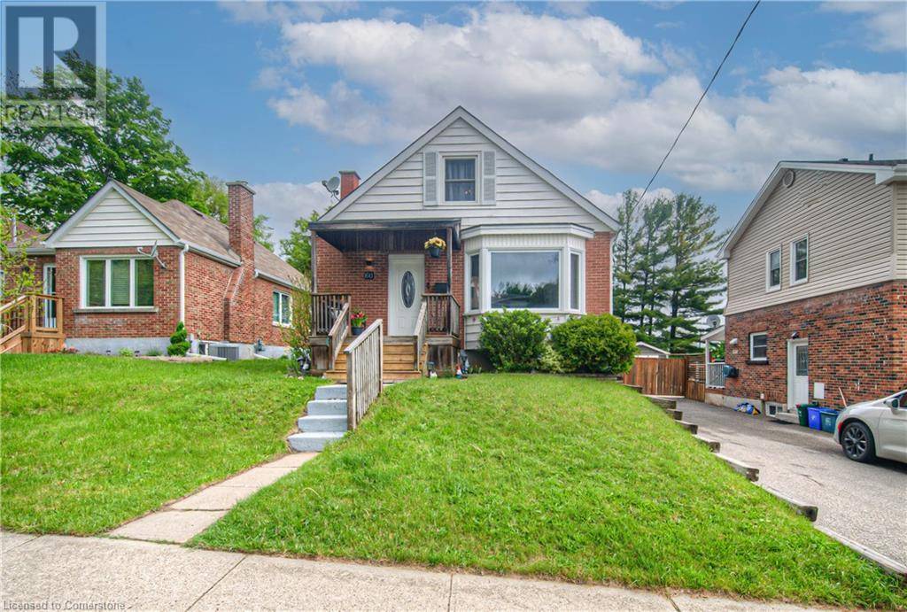 60 SECOND Avenue, Cambridge, ON N1S2C3