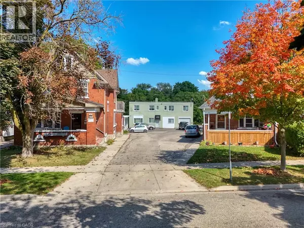 152 HOMEWOOD Avenue, Kitchener, ON N2M1W9