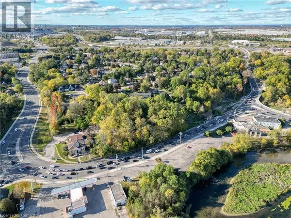 Cambridge, ON N3H1H9,180 FOUNTAIN Street S