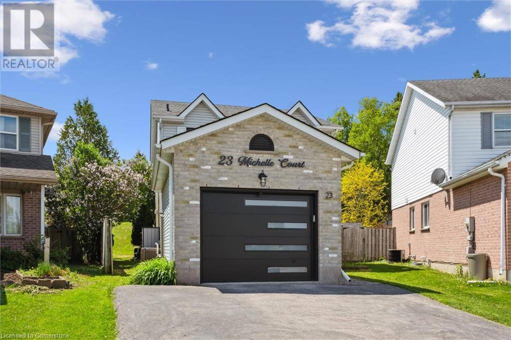 Kitchener, ON N2N3K8,23 MICHELLE Court