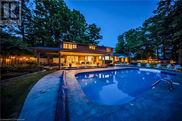 358 GREEN ACRES Drive, Waterloo, ON N2K1Z1