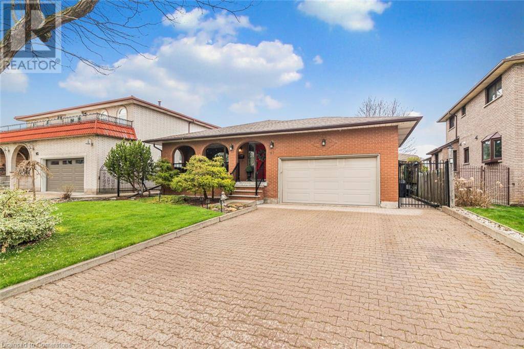 Hamilton, ON L8W1R4,97 ALBION FALLS Boulevard