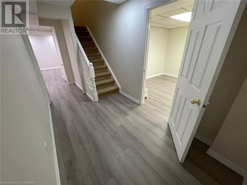 Ancaster, ON L9K1K3,59 BRIDGEPORT CRES #bsmt