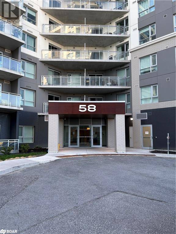 58 LAKESIDE TERRACE TER #807, Barrie, ON L4M0L5