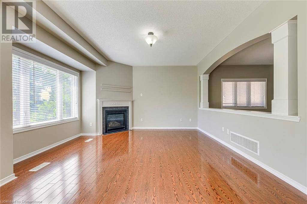 Burlington, ON L7M0K1,3324 CLINE Street