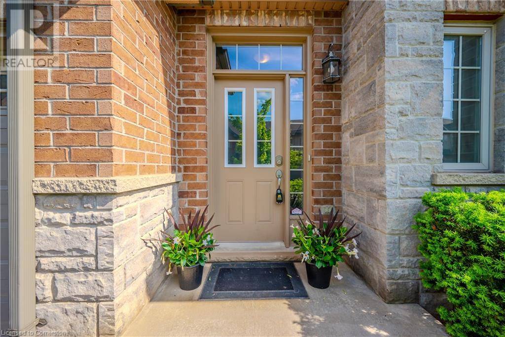 56 LIDDYCOAT Lane, Ancaster, ON L9G0A7