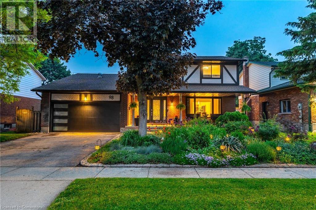 98 ESTHER Avenue, Cambridge, ON N1S4L6