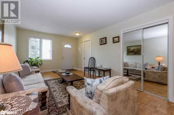 Barrie, ON L4N7C9,290 CUNDLES Road W