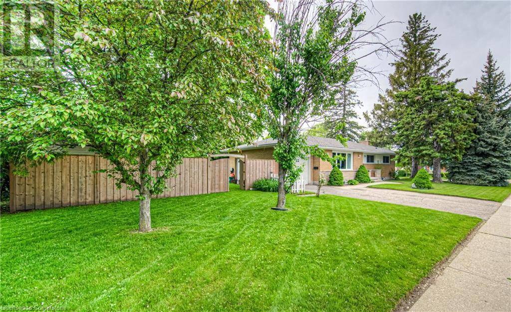 Kitchener, ON N2A1Y8,316 FRANKLIN Street N