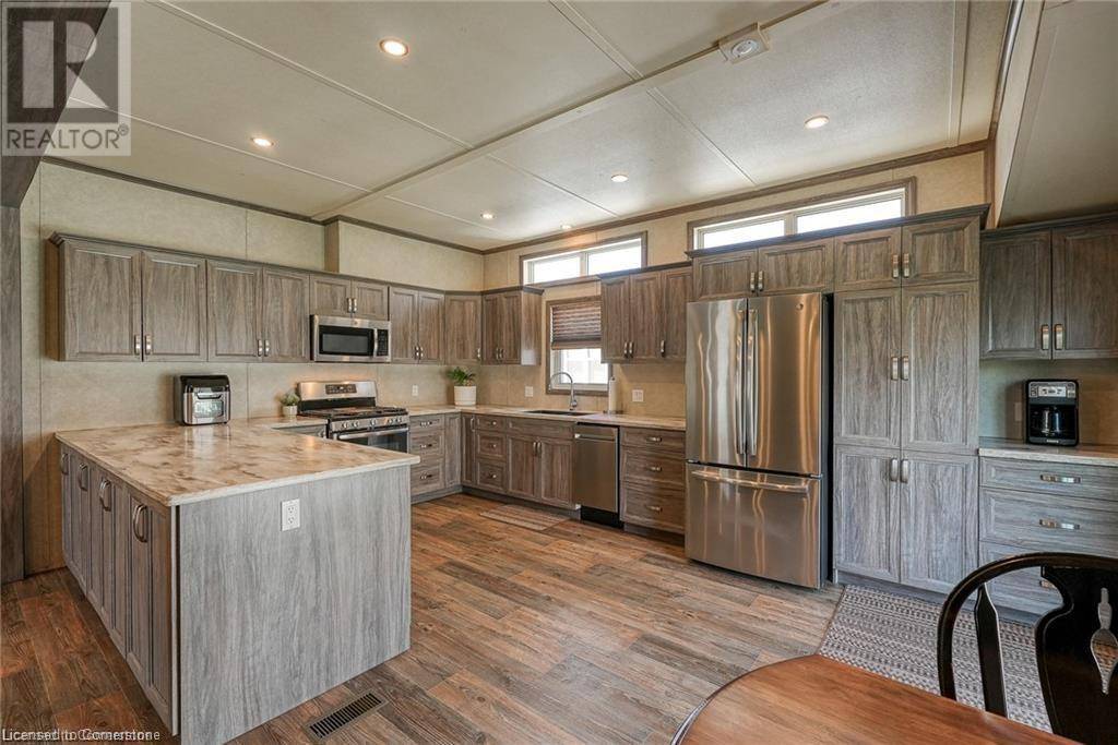 4449 MILBUROUGH Line #10 Cedar, Burlington, ON L7P0C5