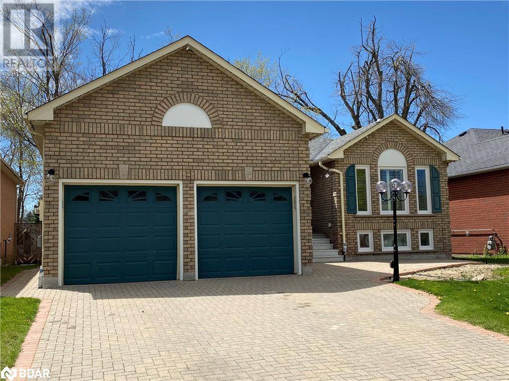 Barrie, ON L4N7V6,107 BROWN Street