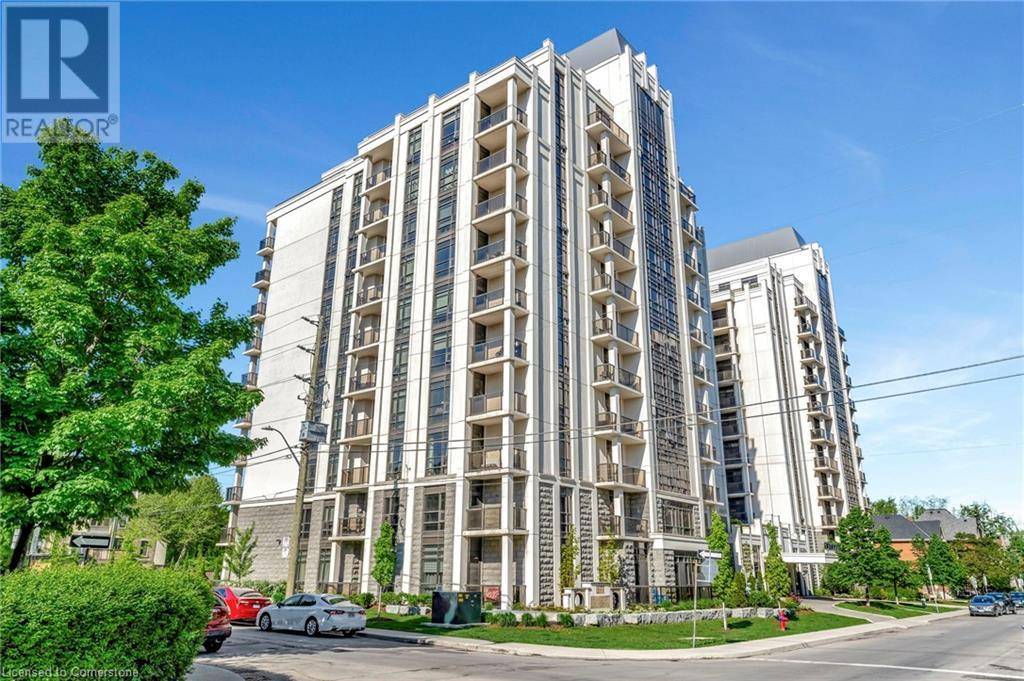 Hamilton, ON L8P0C2,81 ROBINSON ST #809