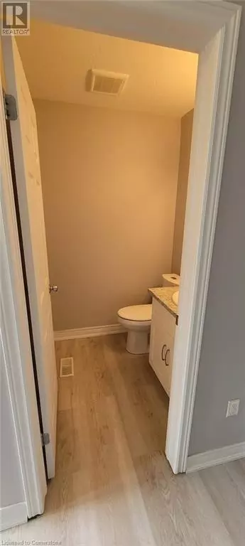 Guelph, ON N1G0A8,10 MCCANN Street