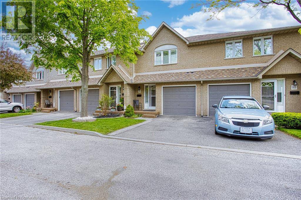 Hamilton, ON L8W3X4,100 VINEBERG DR #9