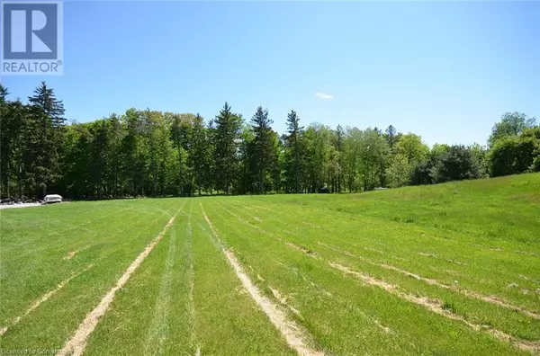 Ancaster, ON L9H5E3,878 SULPHUR SPRINGS Road