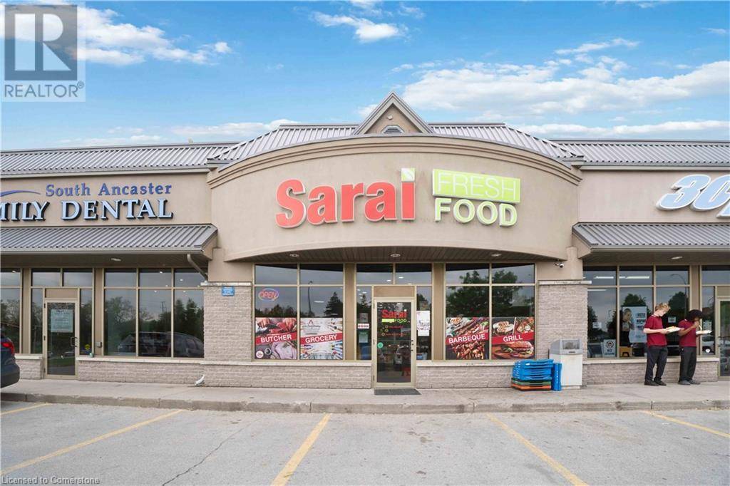 Ancaster, ON L9G0A4,21 PANABAKER DR #C