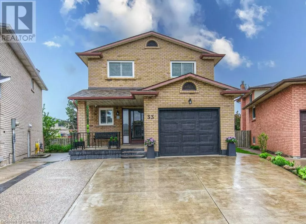 Hamilton, ON L8E4C7,33 JUNIPER Drive