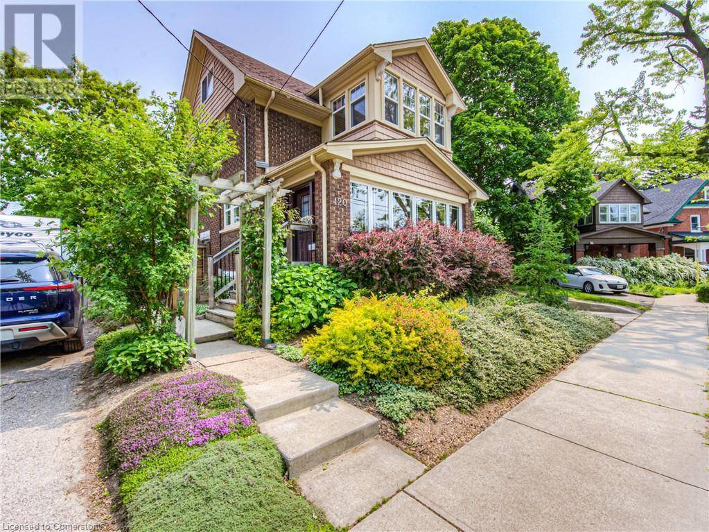 Kitchener, ON N2H3S7,120 MOORE Avenue