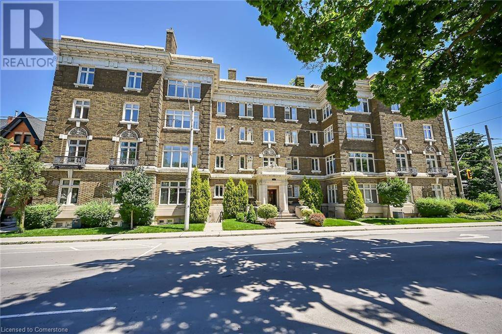 86 HERKIMER ST #PH41, Hamilton, ON L8P2G7
