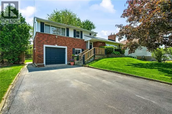 Hamilton, ON L9A2R9,120 JUNE Street