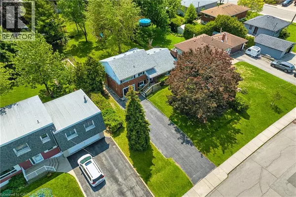 Hamilton, ON L9A2R9,120 JUNE Street