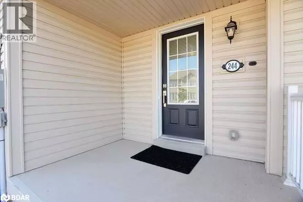 Thorold, ON L3B0H1,244 ESTHER CRESCENT Crescent