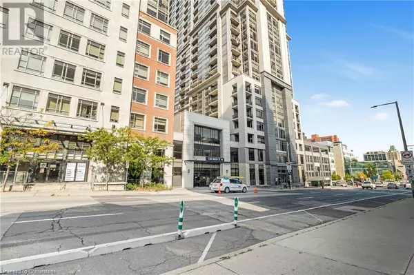Hamilton, ON L8P1H8,150 West MAIN ST West #910