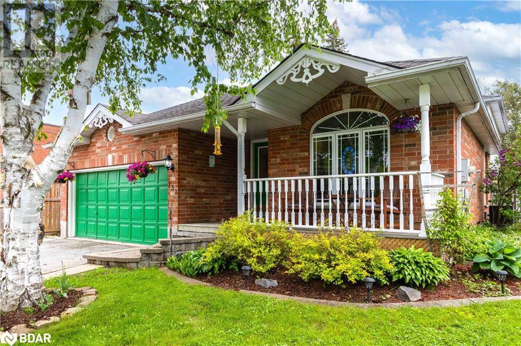 137 QUEEN STREET, New Tecumseth, ON L9R1K4