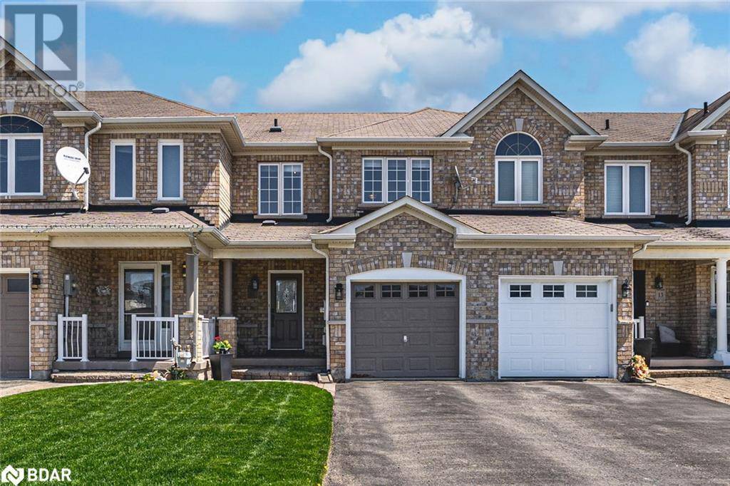 11 LAKE Crescent, Barrie, ON L4N6A6