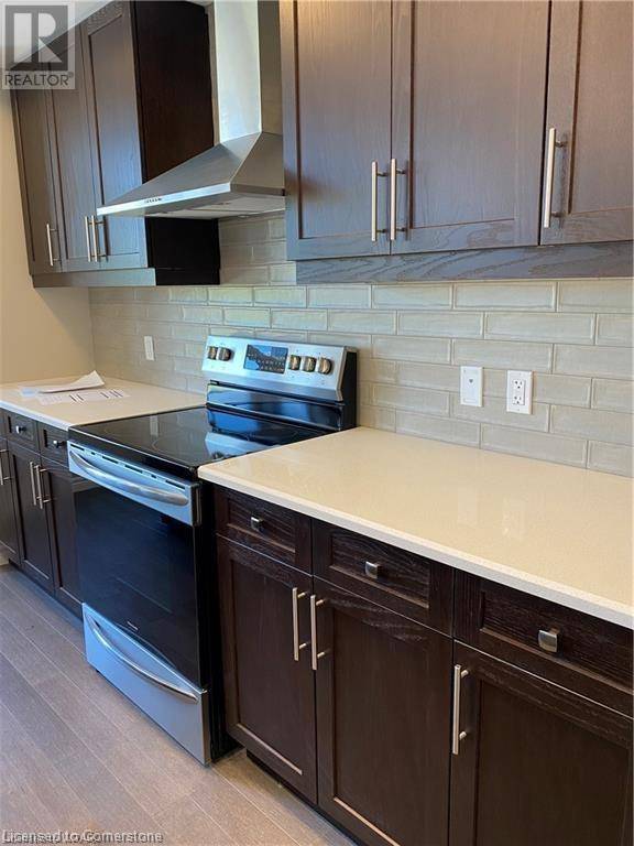 Kitchener, ON N2R0R6,32 WHEAT Lane