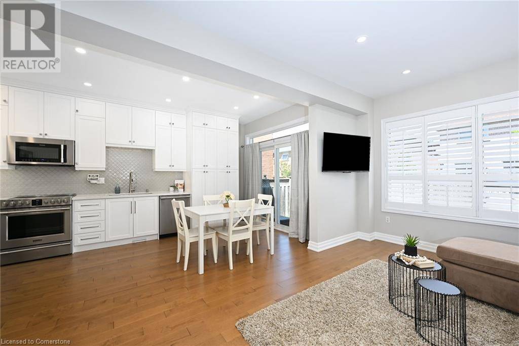Mississauga, ON L5M6S1,5847 TERRAPARK Trail