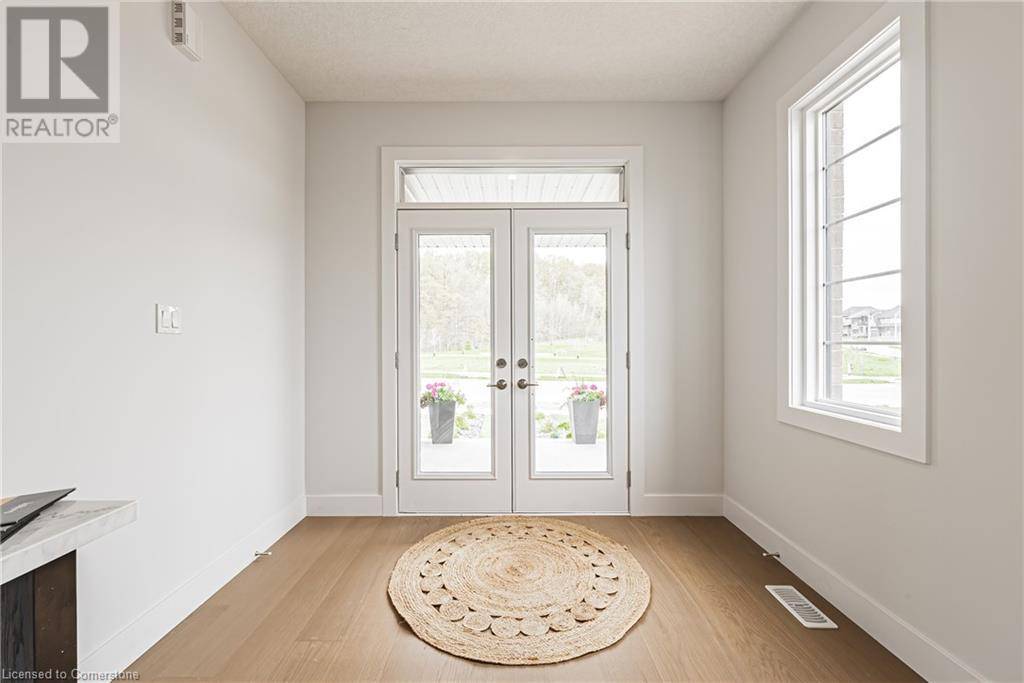 Kitchener, ON N2E0E9,546 BENNINGER Drive