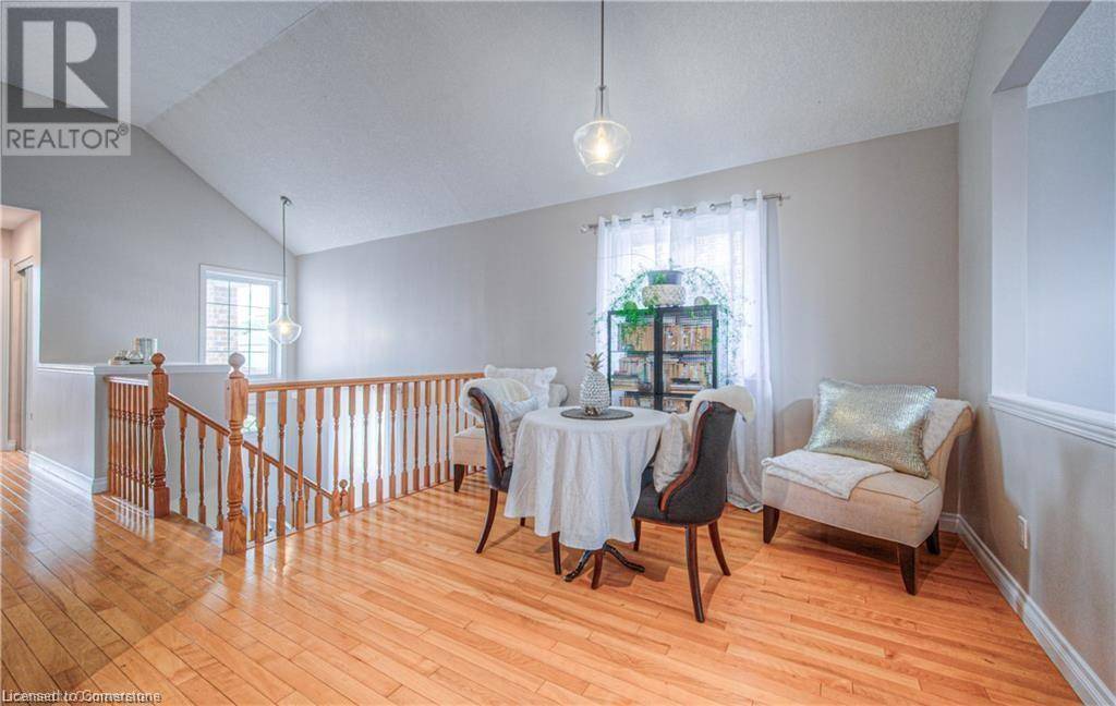 Kitchener, ON N2N3M1,503 HIDDEN CREEK Drive
