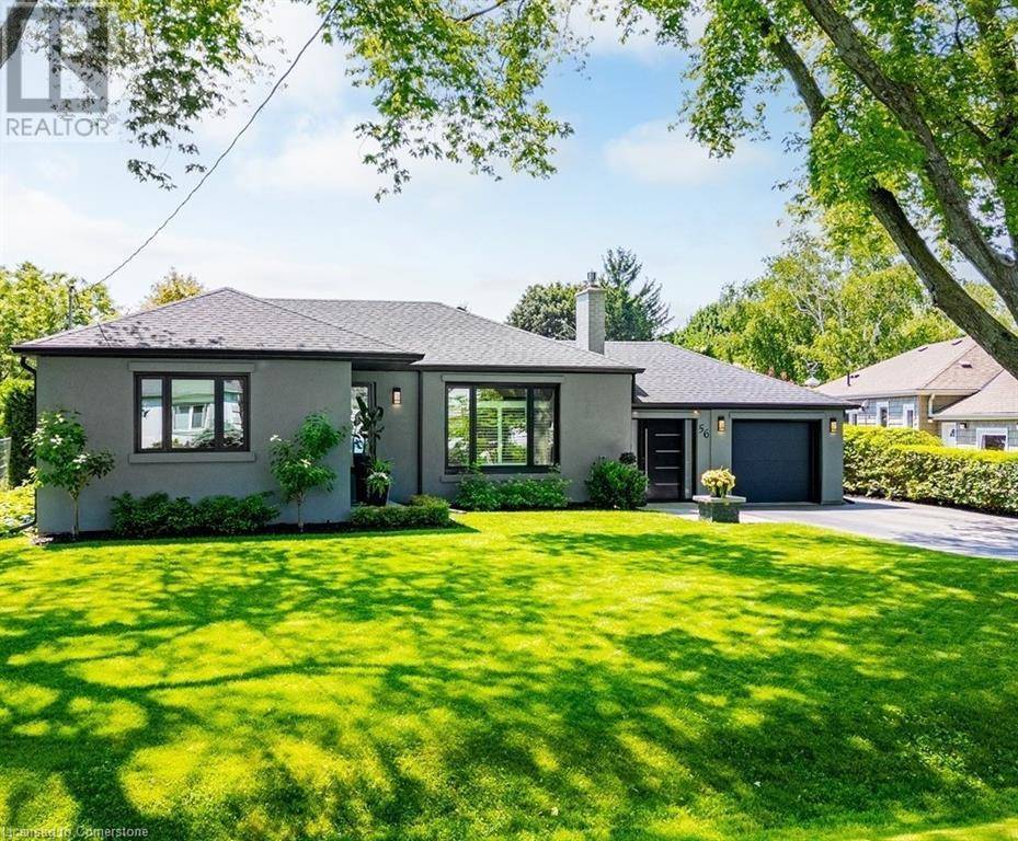 56 OAKLEY Court, Ancaster, ON L9G1T5
