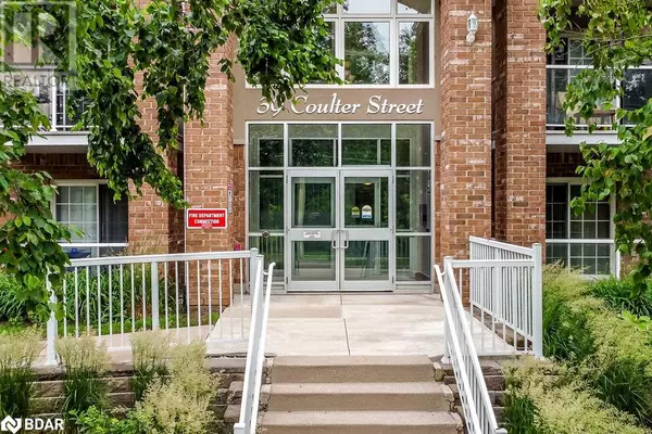 Barrie, ON L4N6S1,39 COULTER ST #14