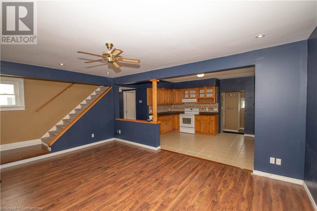 Simcoe, ON N3Y2T8,177 OWEN Street