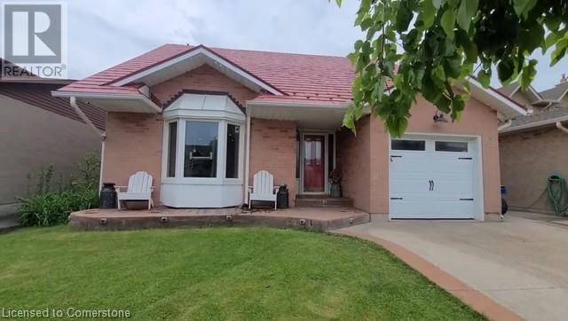 448 ACADIA Drive, Hamilton, ON L8W3A4