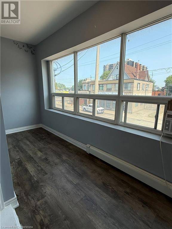 Hamilton, ON L8M1J6,590 MAIN ST East #2