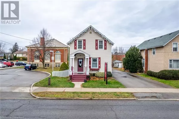 Grimsby, ON L3M2H2,35 ONTARIO Street