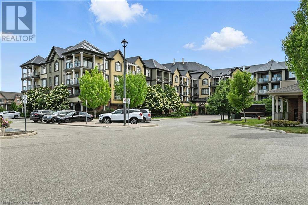 3070 ROTARY WAY #415, Burlington, ON L7M0H1