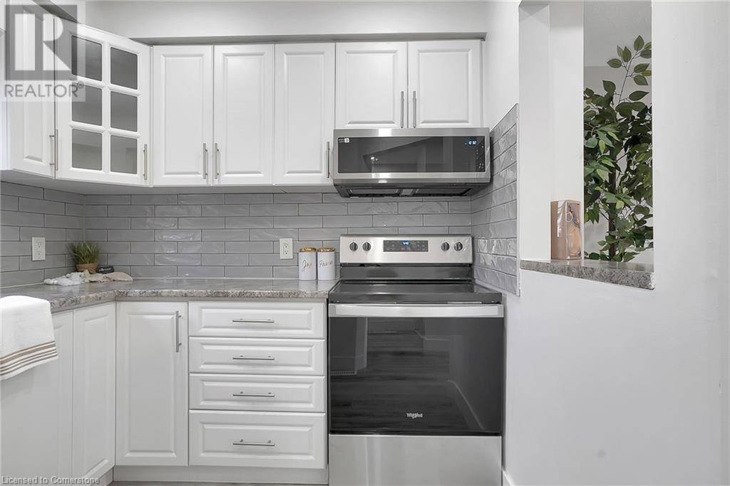 Waterloo, ON N2T2N8,459 BEECHWOOD PL #33
