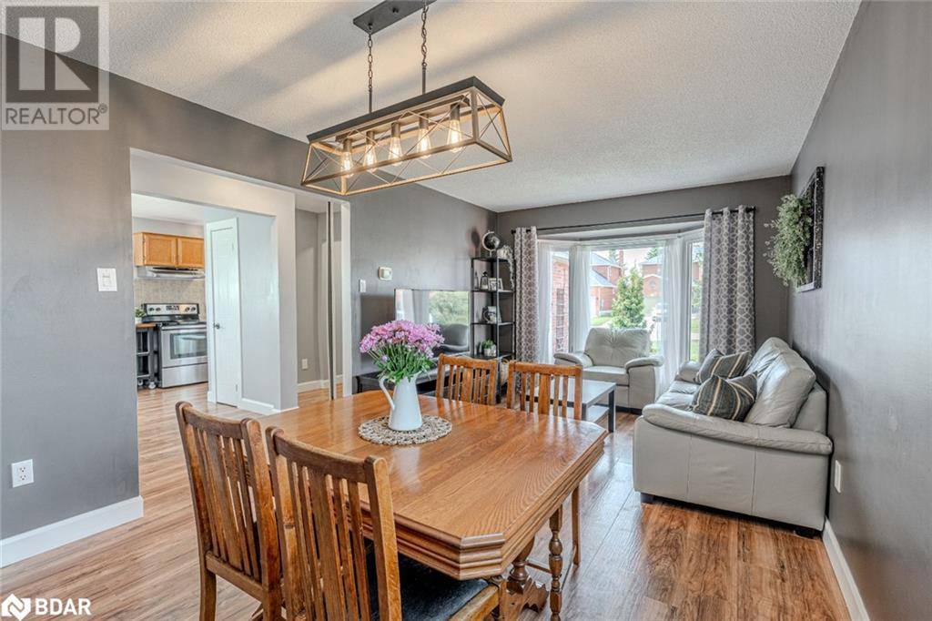 Barrie, ON L4N6Z6,40 GRASETT Crescent