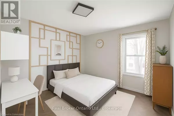 Brantford, ON N3S3J3,109 ARTHUR Street