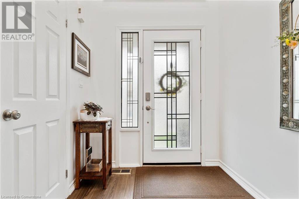 Hamilton, ON L9B2S7,1000 UPPER PARADISE RD #9