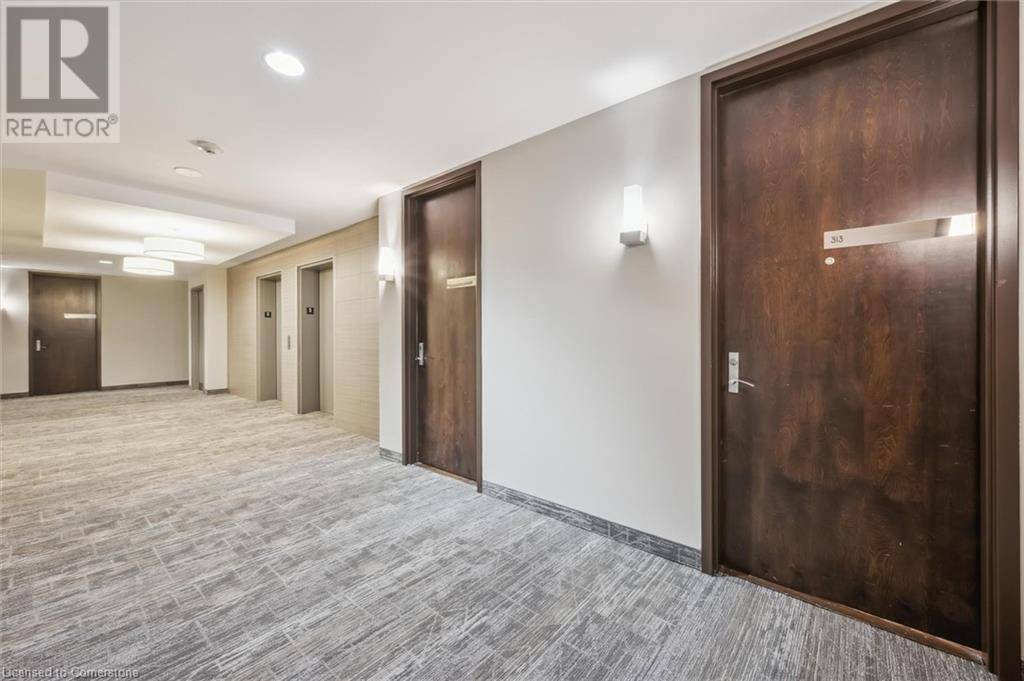 Waterloo, ON N2J1R1,191 KING ST South #313