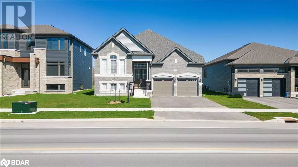 Wasaga Beach, ON L9Z2B2,220 RAMBLEWOOD Drive