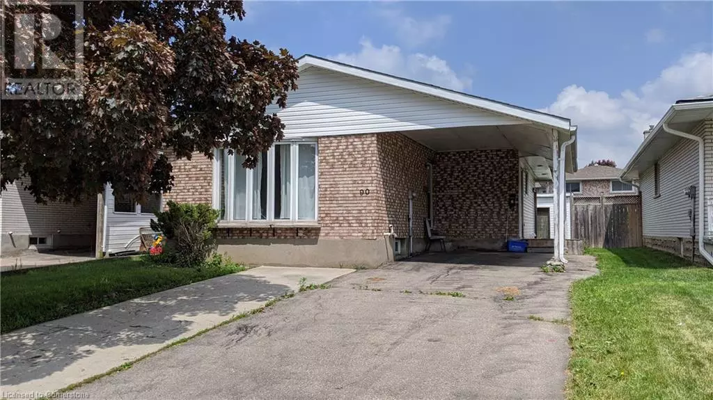 Cambridge, ON N1R4X6,90 MOSCRIP RD #BASEMENT